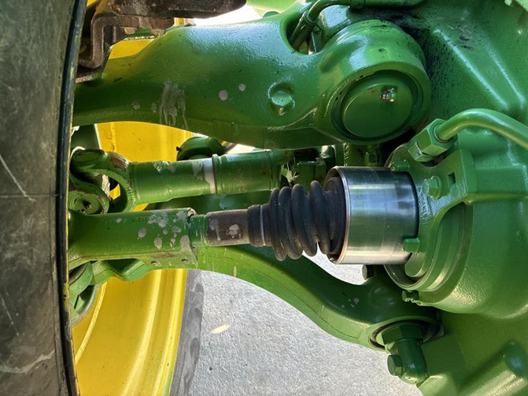 john-deere-8320r-image-49