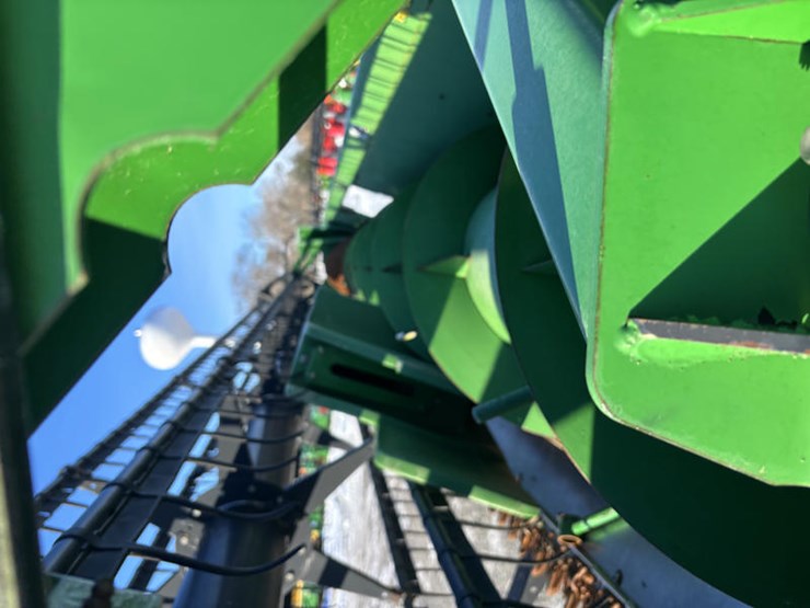 2008-john-deere-630f-image-5