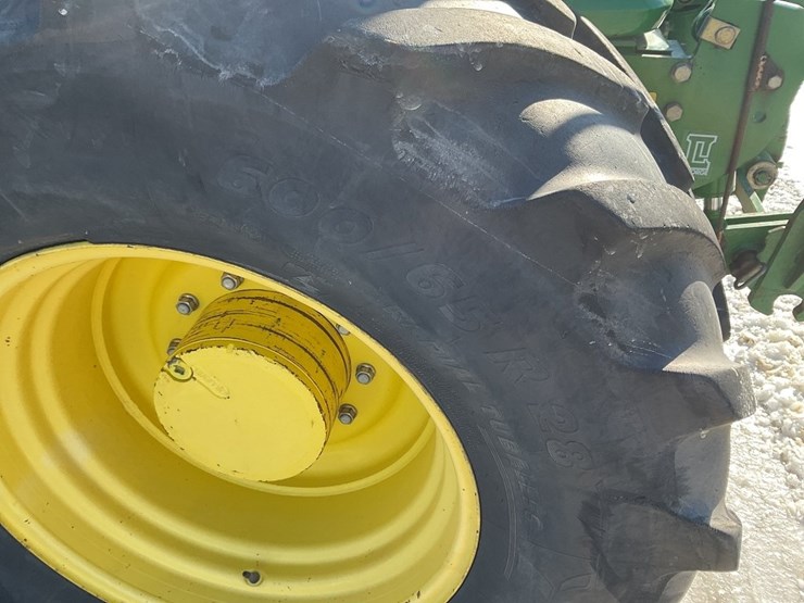 john-deere-7530-premium-image-17