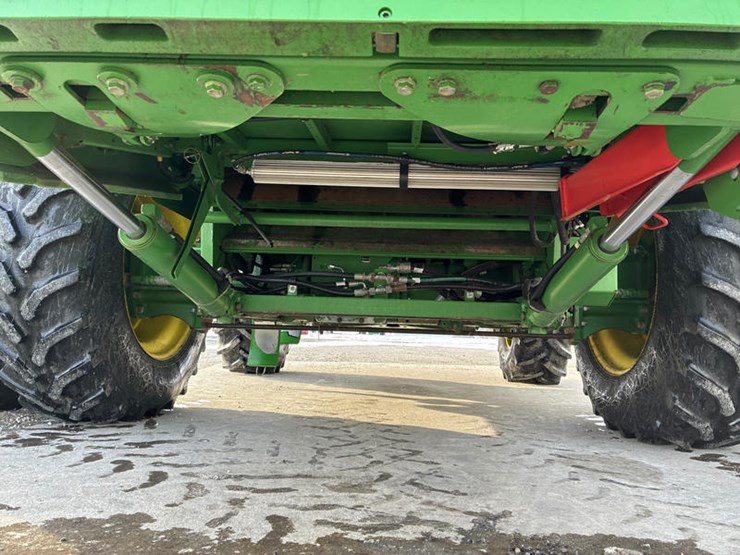 john-deere-s680-image-25