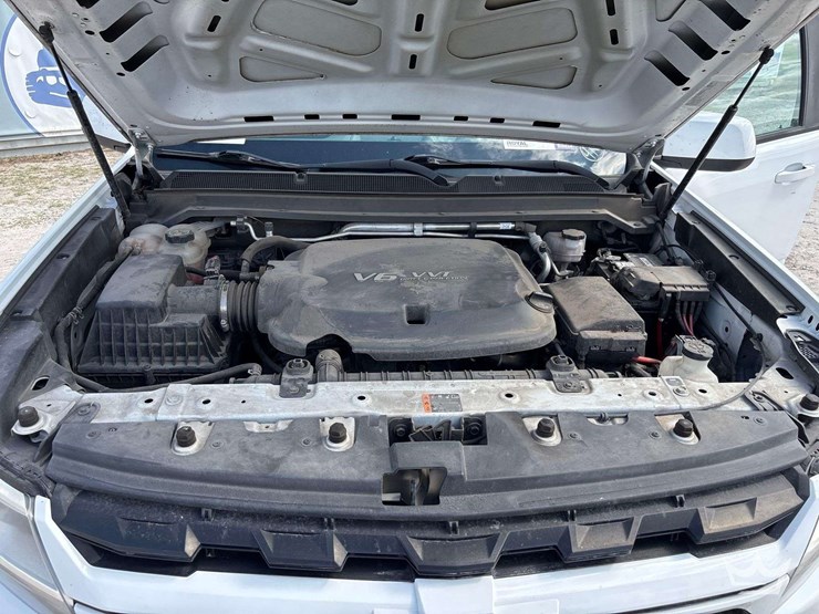 2021-chevrolet-colorado-image-10