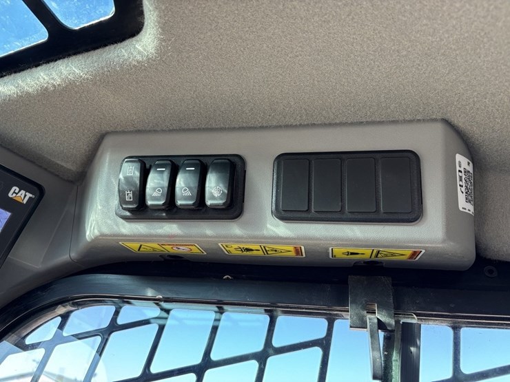 caterpillar-259d3-image-42