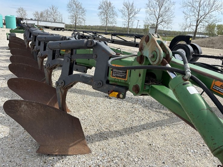 john-deere-3710-image-26