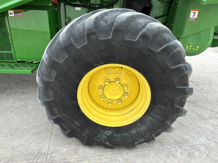 john-deere-s680-image-41