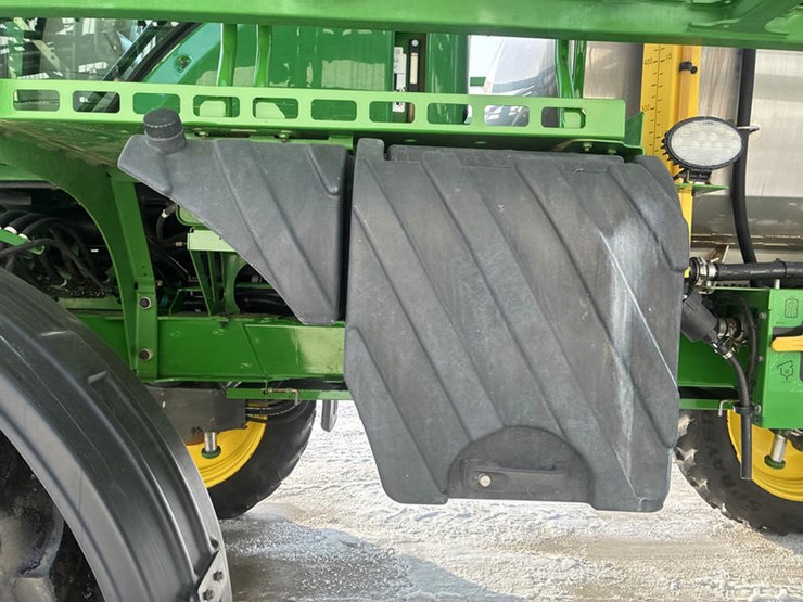 john-deere-r4038-image-45