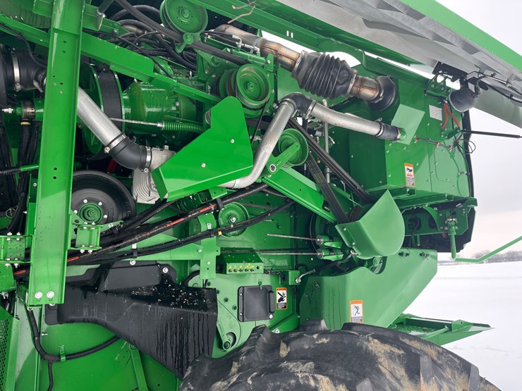 john-deere-s760-image-11