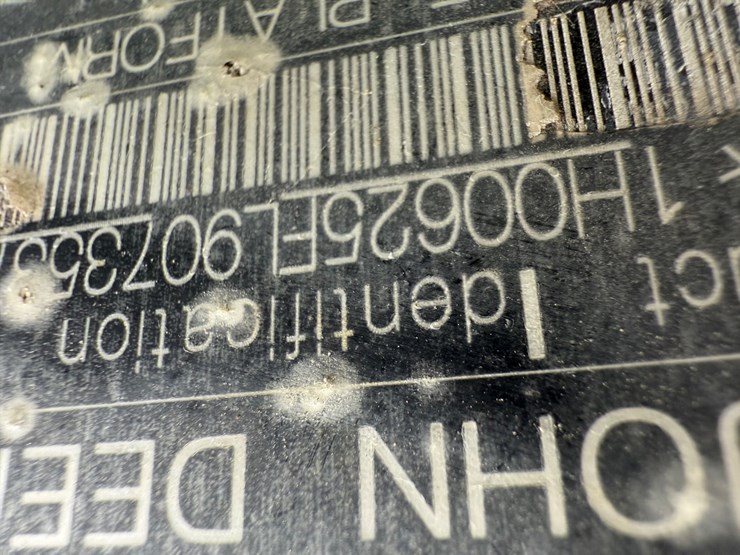 john-deere-625f-image-5