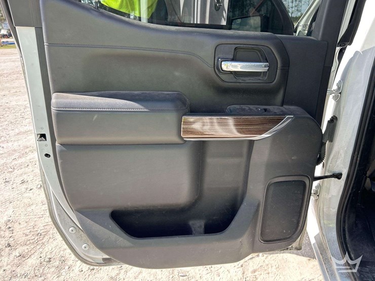 2021-chevrolet-silverado-1500-image-23