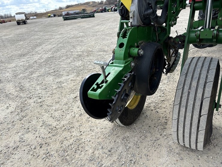 john-deere-1770nt-image-48