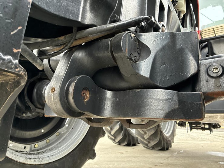 case-ih-magnum-245-image-44