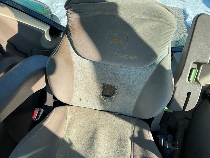 john-deere-7530-premium-image-35