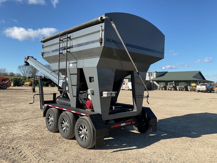 2024-meridian-375rt-image-3