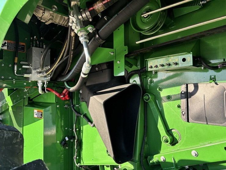 john-deere-s780-image-37