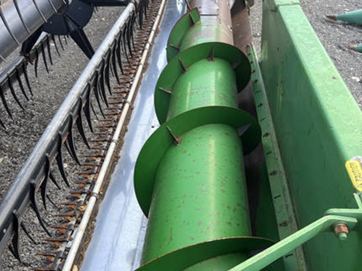 1990-john-deere-920-image-3