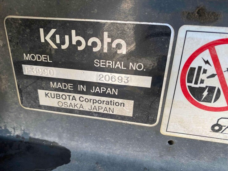 2016-kubota-f3990-image-38