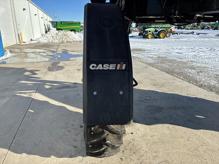 case-ih-patriot-3340-image-66