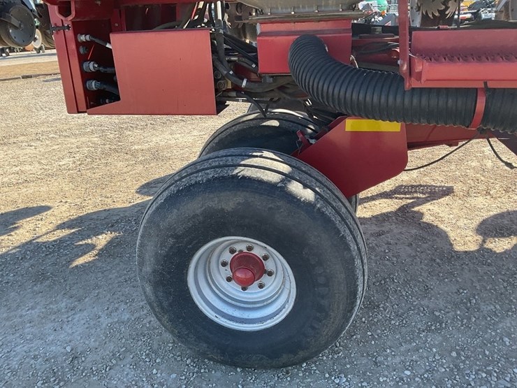 case-ih-1200-image-25