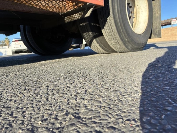 2001-freightliner-dump-truck-image-6