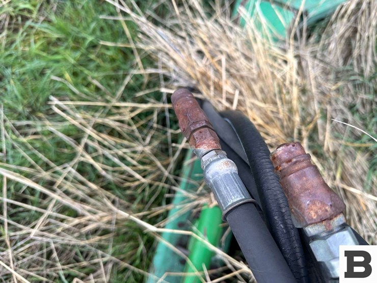 john-deere-3710-image-25