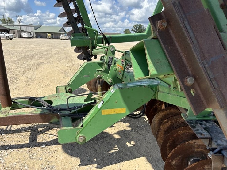 john-deere-637-image-36