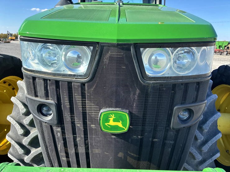 john-deere-8295r-image-16