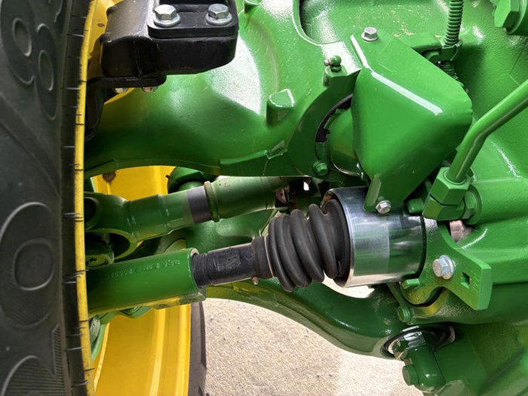john-deere-8r-370-image-55