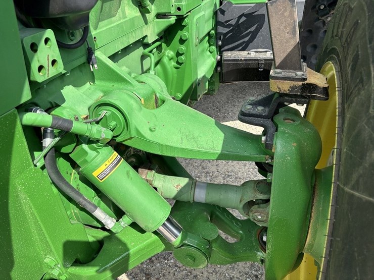 john-deere-8430-image-36