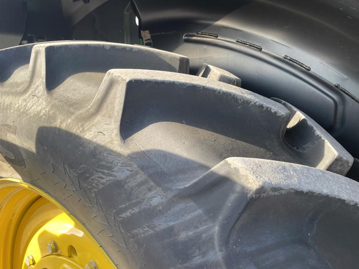 john-deere-8r-370-image-66