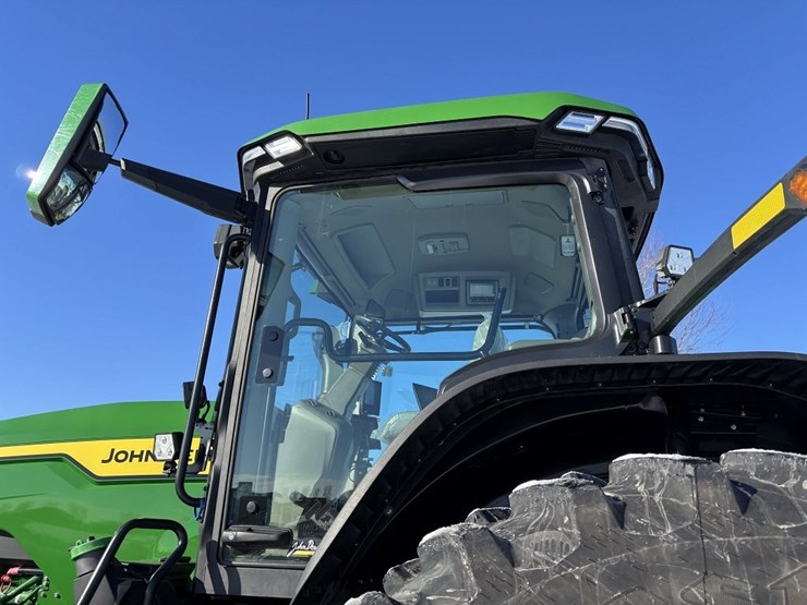 john-deere-8r-410-image-33