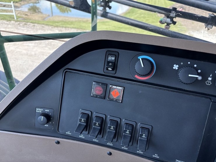 john-deere-4720-image-59