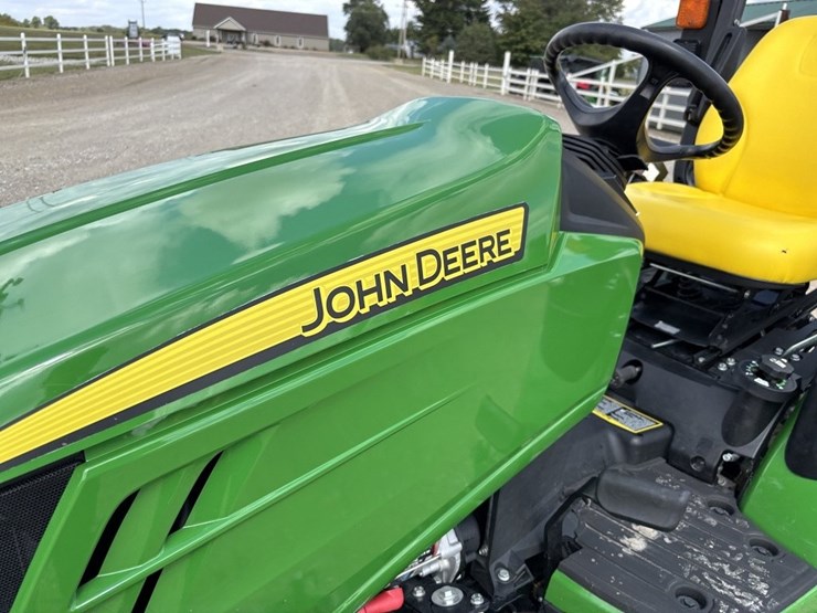 john-deere-1025r-image-33