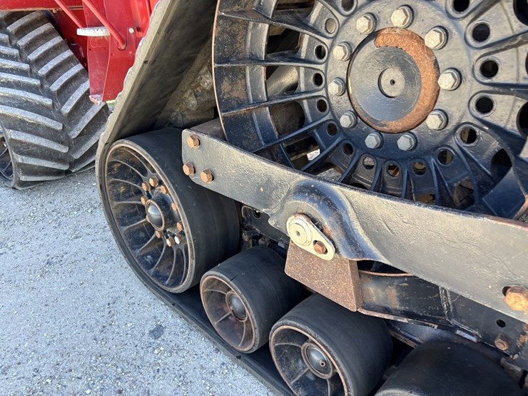 2013-case-ih-600-image-13