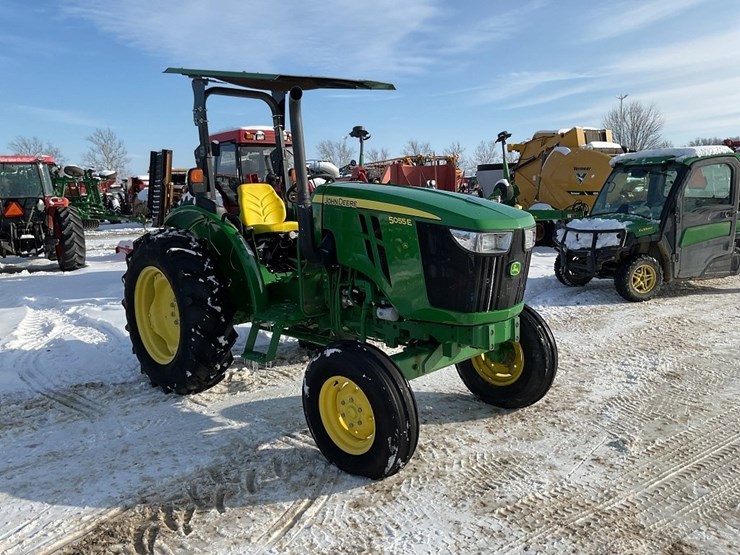 john-deere-5055e-image-7
