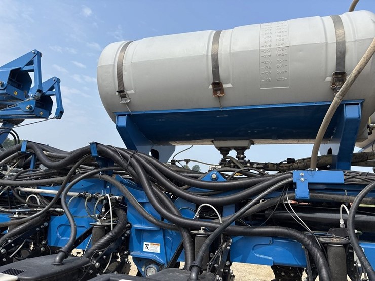 kinze-4900-image-43