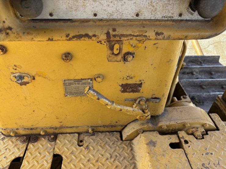 caterpillar-d7-image-49