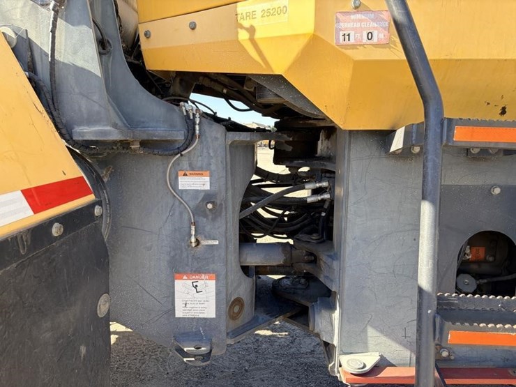 komatsu-wa200pt-image-10