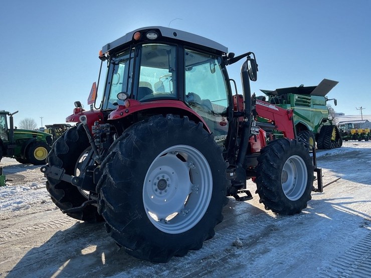 massey-ferguson-5613-image-5