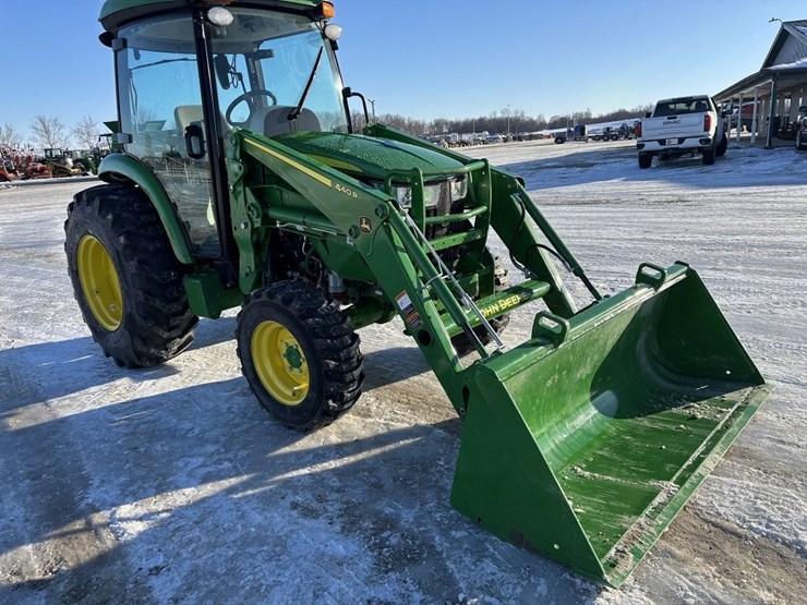 john-deere-4066r-image-7