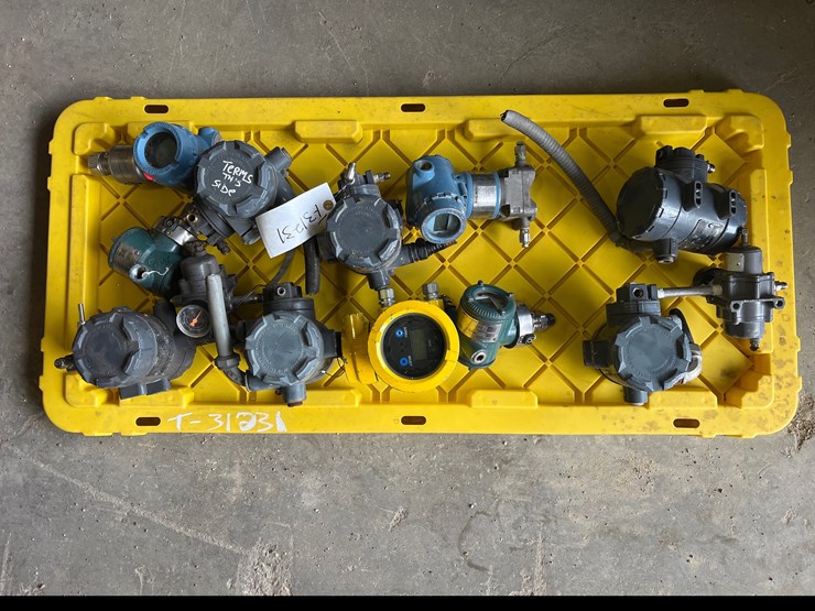 #3414-•-micro-motion-and-rosemont-flow-meter-transmitters-image-2