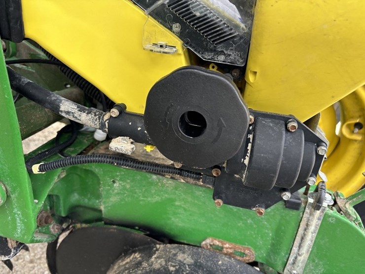 john-deere-1770nt-image-31