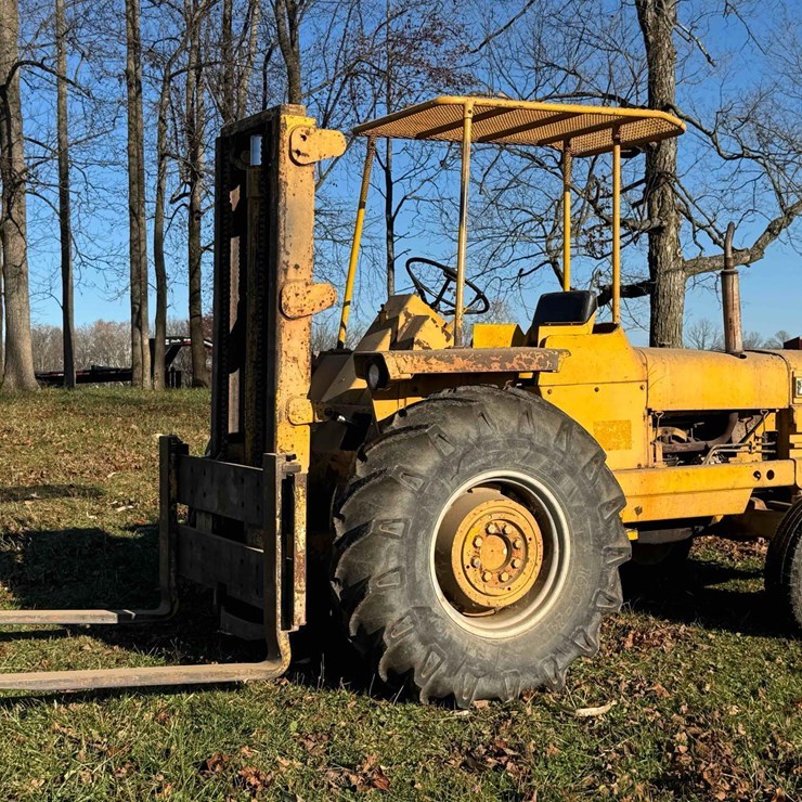 MASSEY-FERGUSON 2500