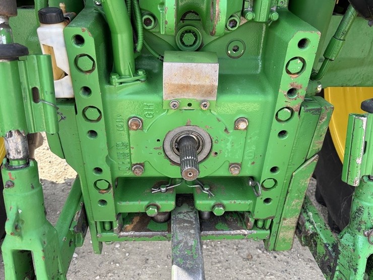 john-deere-7320-image-27