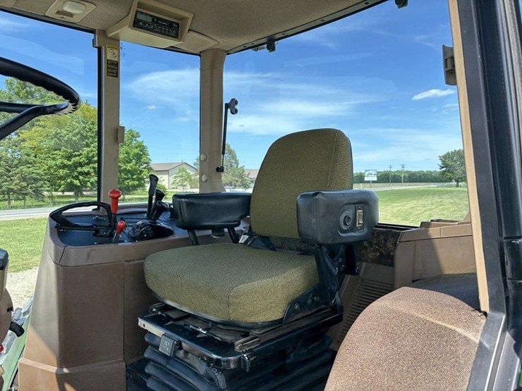 john-deere-7800-image-35