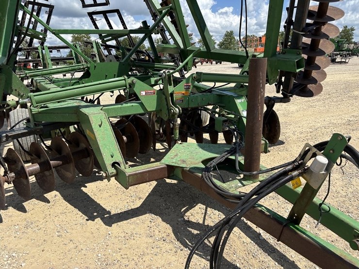 john-deere-637-image-10