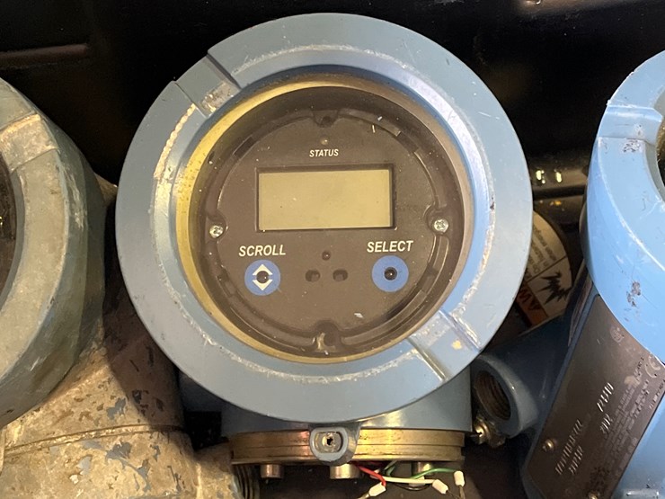 #3415-•-micro-motion-and-rosemont-flow-meter-transmitters-image-2