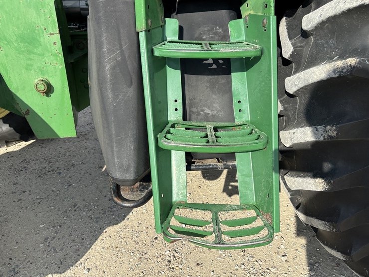 john-deere-7320-image-14