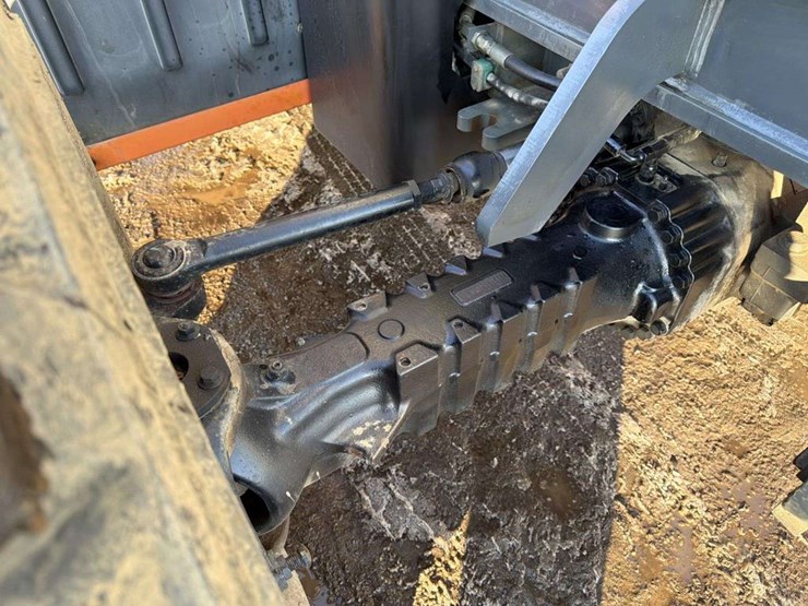 2012-jlg-g6-42a-image-15