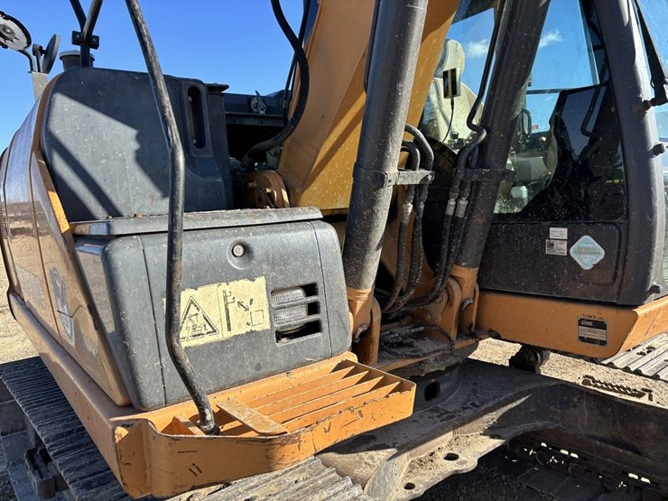 2014-case-cx130-image-12