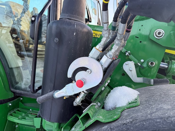 2019-john-deere-r-image-10