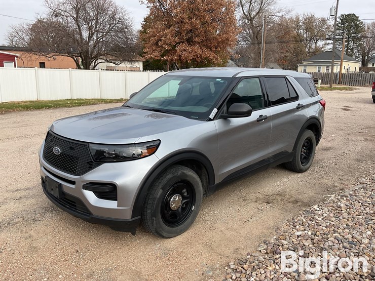 ford-explorer-police-interceptor-image-1